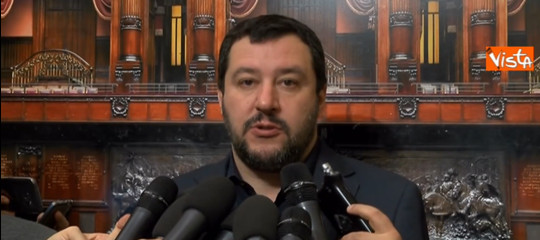Migranti: Salvini, se Europa esiste ci dia una mano