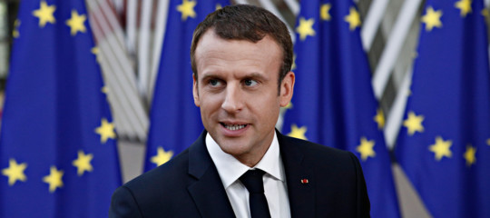 Migranti: telefonata cordiale Macron-Conte