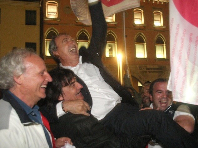 Ballottaggi: Pd, "risultato brucia" Esultano Fi-Lega, 'Renzi traballa'