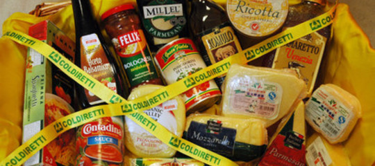 Perché Salvini e i produttori di formaggio stavolta esultano per i dazi di Trump
