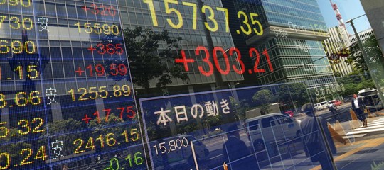 La Borsa di Tokyo chiude in rialzo, Nikkei a +0,61%