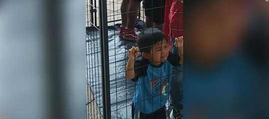 La vera storia della foto simbolo del caso migranti che scuote gli Usa