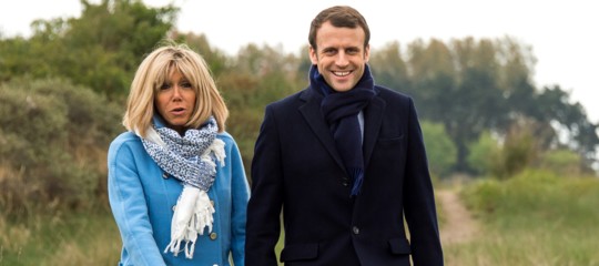 macron grafologia