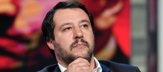 Migranti: Salvini, le Ong si scordino dell'Italia. Stop a scafisti e mafiosi