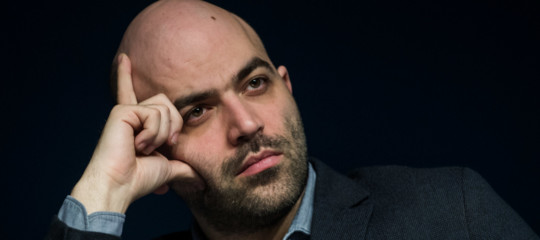 Governo: Saviano, M5S stampella di un partito xenofobo; Salvini restituisca rimborsi allo Stato