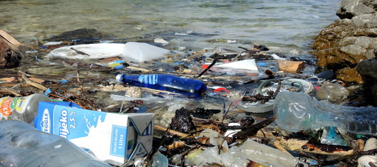 Si fa presto a dire plastica rinnovabile