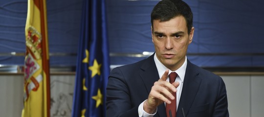 Sanchez: "governo italiano anti-europeo ed egoista"