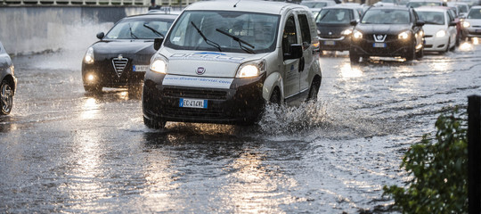 Maltempo: Protezione civile, allerta per temporali in 9 regioni