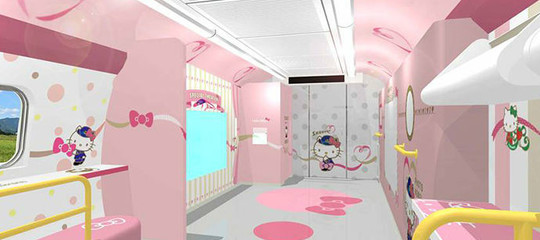 In Giappone arriva il pendolino Hello Kitty, supertreno dedicato al superbrand
