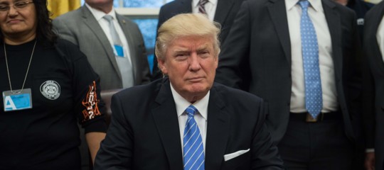 Trump: pronti a breve i dazi sulle auto europee