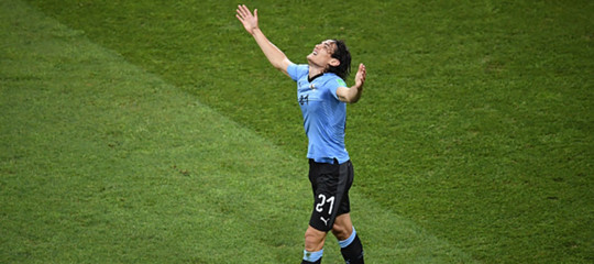Mondiali: doppietta di Cavani, l'Uruguay batte il Portogallo e va ai quarti