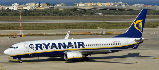 Ryanair: il 25 luglio voli a terra, sciopero dei piloti in Italia
