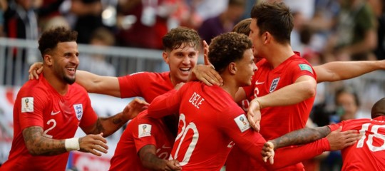 Mondiali: Inghilterra in semifinale, Svezia battuta 2-0