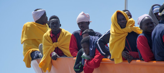"Noi in combutta con gli scafisti? Portiamo la croce, continueremo a salvare vite"