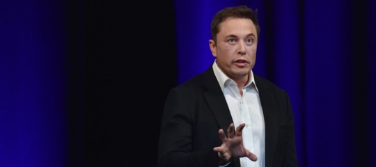 Elon Musk farà in Cina una fabbrica per costruire mezzo milioni di Tesla l'anno
