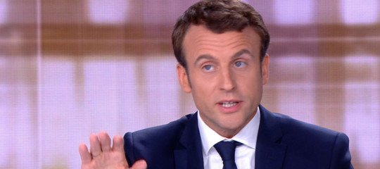 Macron smentisce Trump, nessun accordo su aumento spese Nato