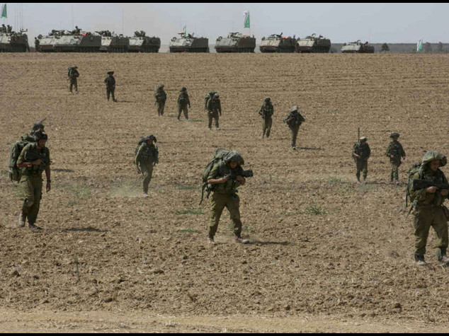 Salta il cessate fuoco, Israele riprende i raid