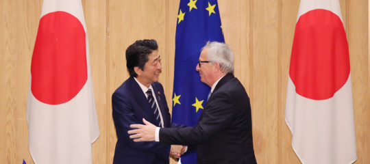 Dazi: Ue e Giappone firmano accordo di libero scambio