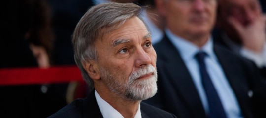 scissione pd renzi delrio