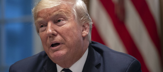 Trump cambia tutto: ammette le ingerenze sulle presidenziali e dice di essersi dimenticato un 'non'