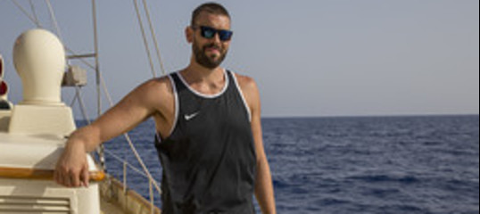 Il campione dell'Nba a bordo della nave Open Arms