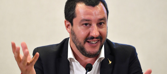 Salvini su Open Arms, "Contrordine compagni!"