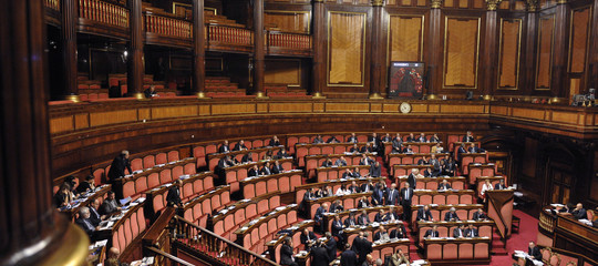 I partiti italiani sono rimasti senza soldi. Un rapporto