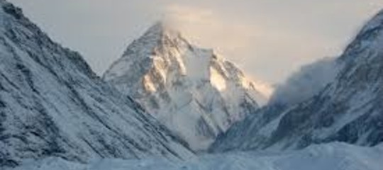 Montagna: polacco completa discesa del K2 sugli sci, è record