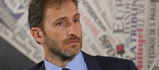 casaleggio parlamento uno vale uno