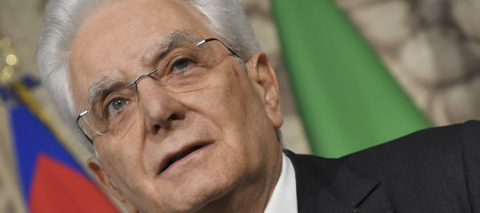 Mattarella: l'Italia non sia il Far West, barbarie le armi contro i bambini