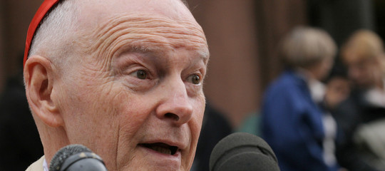 Pedofilia: si dimette da cardinale l'ex arcivescovo di Washington