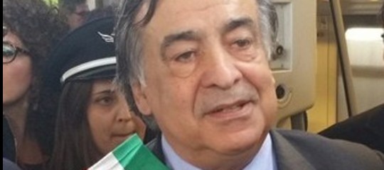 Rom: il sindaco Palermo ordina lo sgombero del campo della Favorita