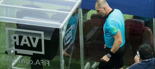 var maxischermo stadio regole