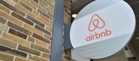 Airbnb regala una notte sulla Grande Muraglia. Ma non si può fare