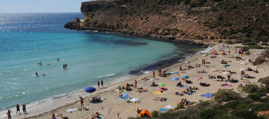 In Italia Stanno Finendo Le Spiagge Libere Un Rapporto