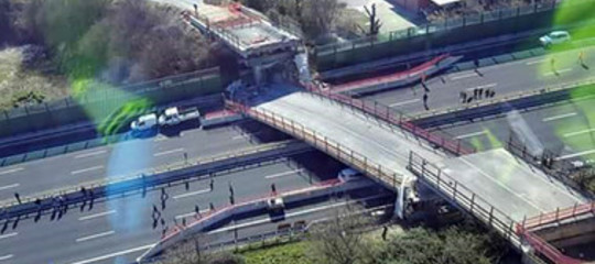 Tutti i ponti crollati recentemente in Italia