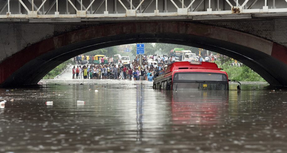 Le Immagini Dell Inondazione Che In India Ha Causato 342 Morti