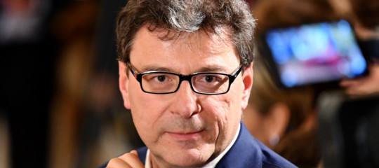 Autostrade: Giorgetti, non mi convince l'idea della nazionalizzazione