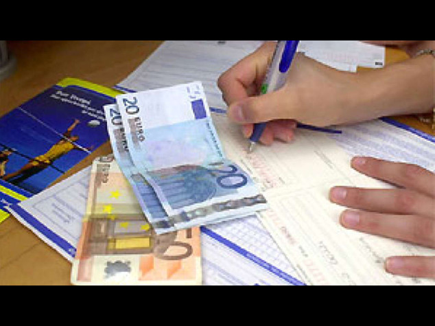 Bollette piu' care da ottobre: luce +1,7% e gas +5,4%; 21 euro in piu' a famiglia
