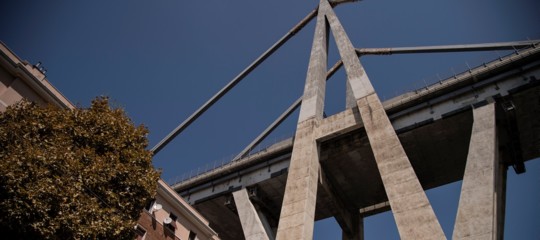Crollo ponte: Autostrade oggi presenta piano demolizione Morandi