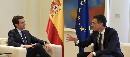 spagna migranti casado sanchez