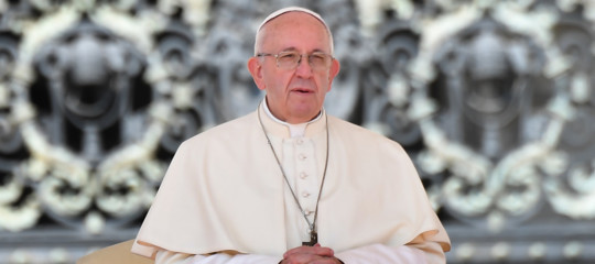 Papa: il mare non sia più luogo di morte, i migranti vanno accolti