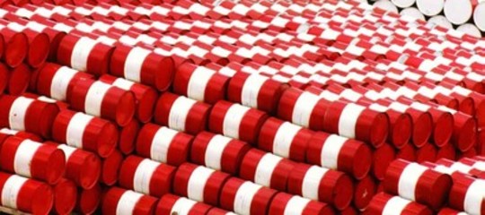 Petrolio: quotazioni in calo a New York, Wti a 69,78 dollari