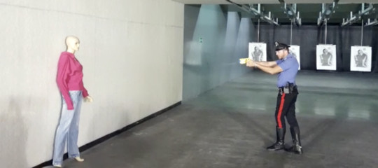 salvini pistola elettrica