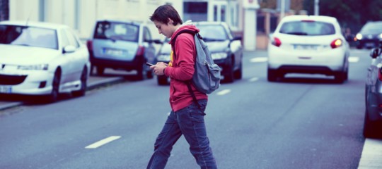 Gli effetti dello smartphone sulla lettura profonda. Una ricerca