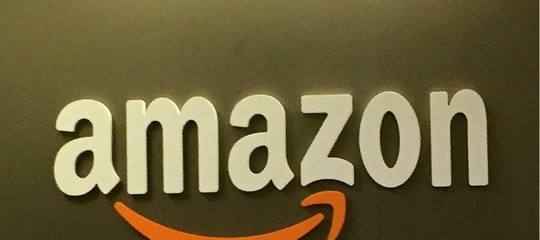 Amazon: tocca i 1.000 miliardi di dollari di capitalizzazione