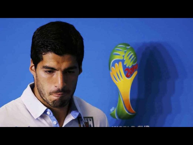 Calcio: presidente Barcellona, Suarez si e' scusato per il morso