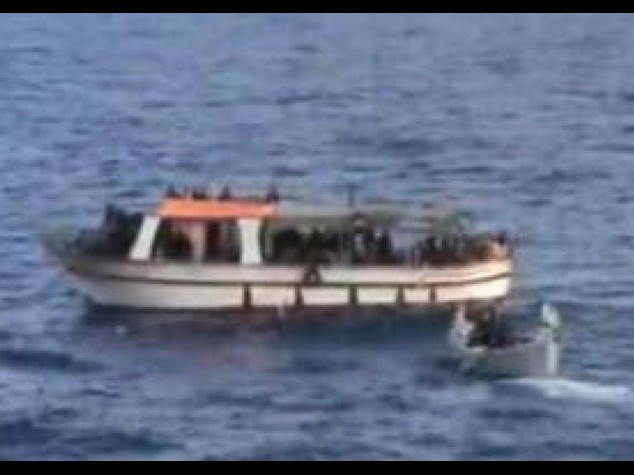Grecia: muoiono 14 bambini Berlino rimette controlli frontiere