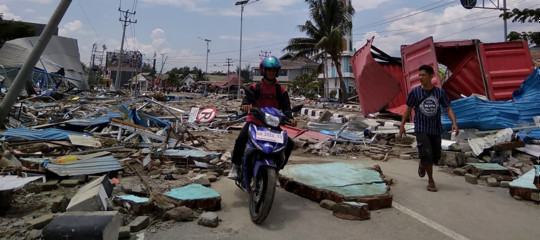 Indonesia: tsunami a Palu, almeno 48 morti e 356 feriti