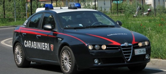 Due pedoni morti in Brianza investiti da un'auto, si cerca una terza persona